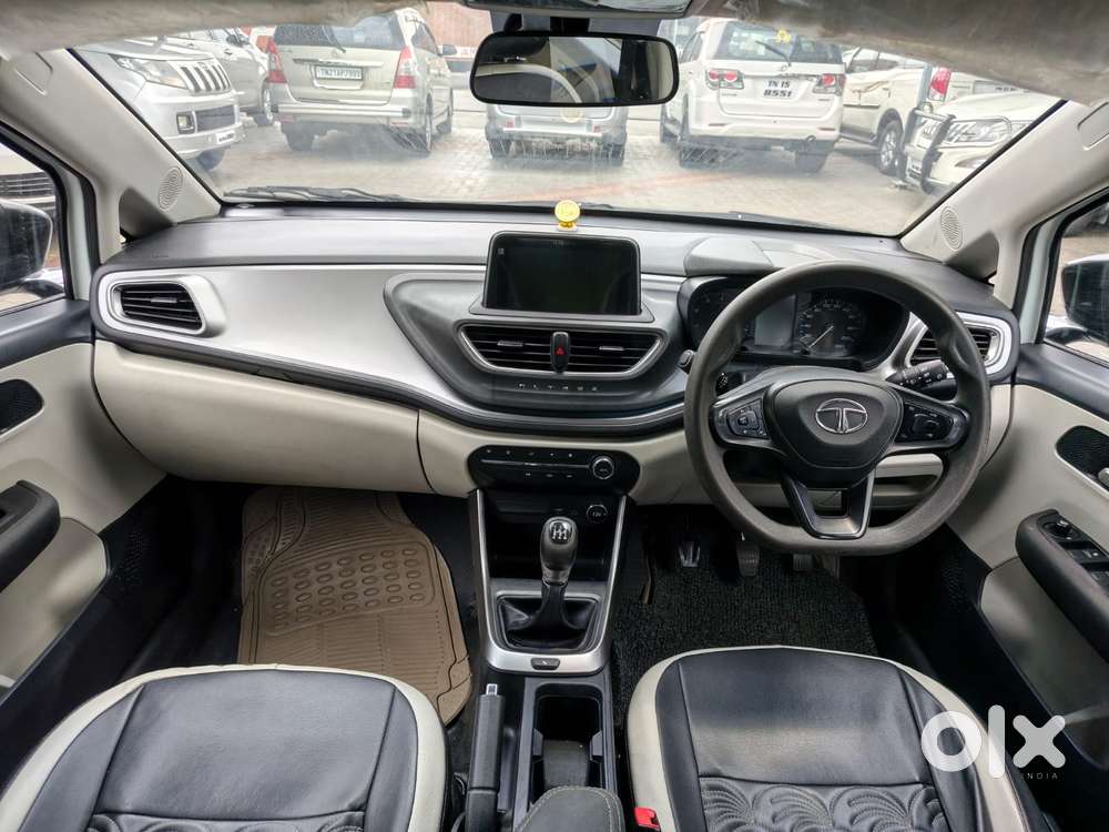Tata Altroz Xz, 2023, Petrol