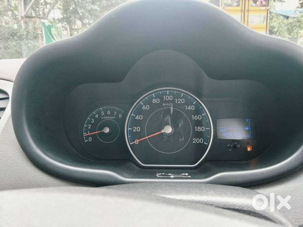 Hyundai I10 Sportz, 2017, Petrol
