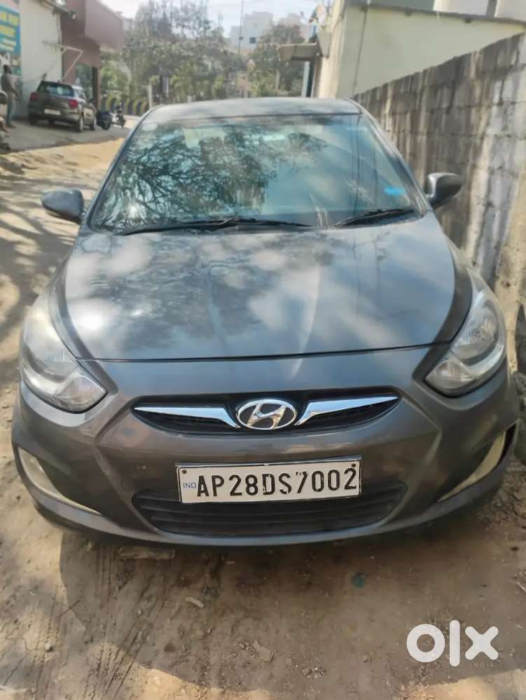 Hyundai Verna Sx Crdi Automatic 2013
