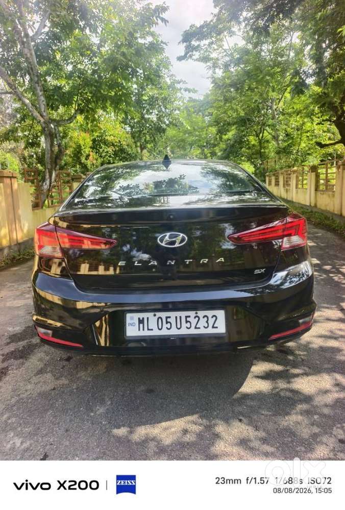 Hyundai Elantra Facelift, 2019, Petrol