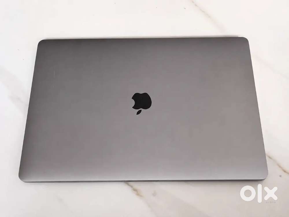Touchbar MacBook Pro Brand new condition fully ok excellent