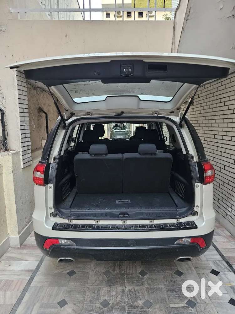 Tata Hexa 2017 Diesel Well Maintained