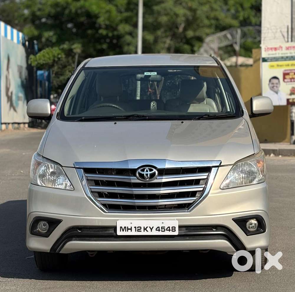 Toyota Innova 2.5 G (diesel) 8 Seater, 2014, Diesel