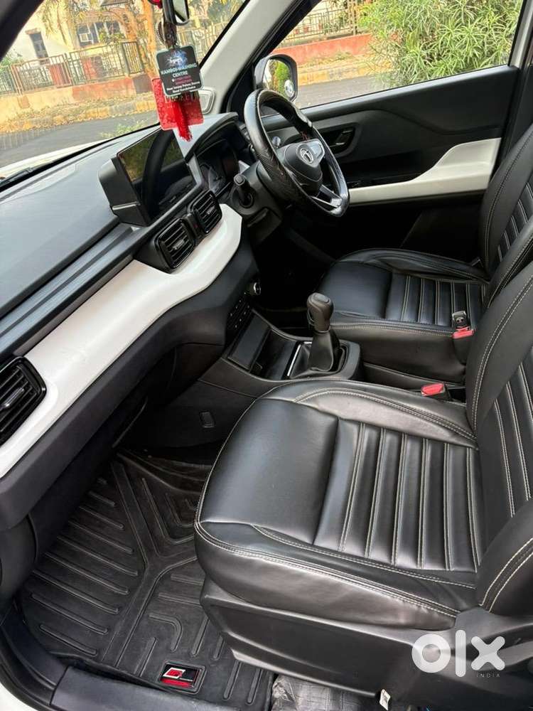 Tata Punch 2023 Petrol 30000 Km Driven