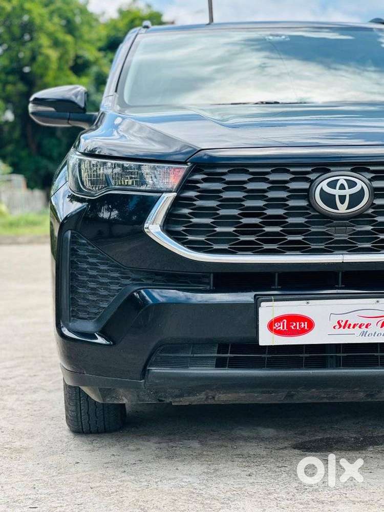 Toyota Innova Hycross 2.0 Gx 7 Str, 2023, Petrol