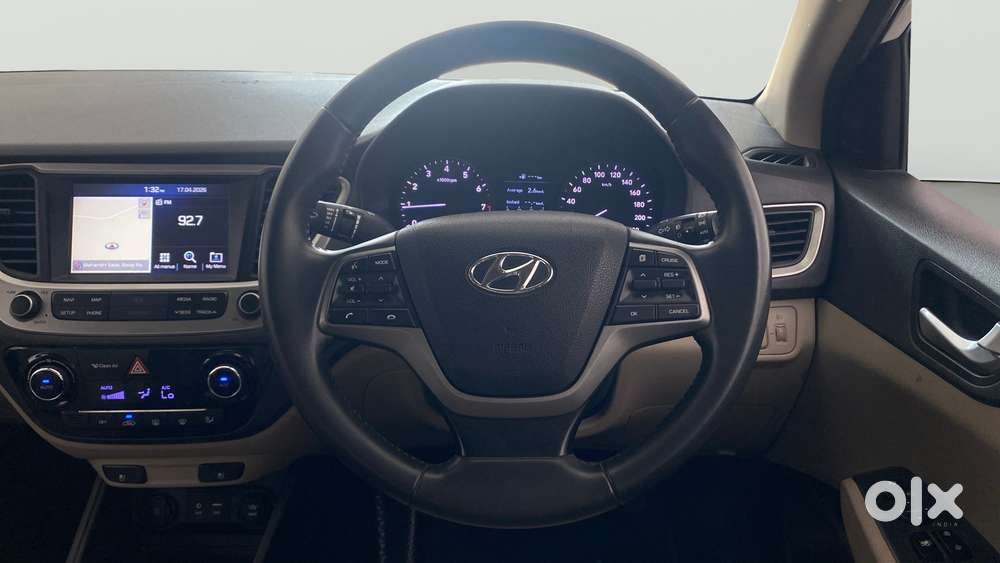 Hyundai Verna 1.6 Sx (o) Vtvt, 2018, Petrol