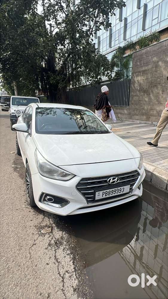 Hyundai Verna 2019 Diesel 95000 Km Driven