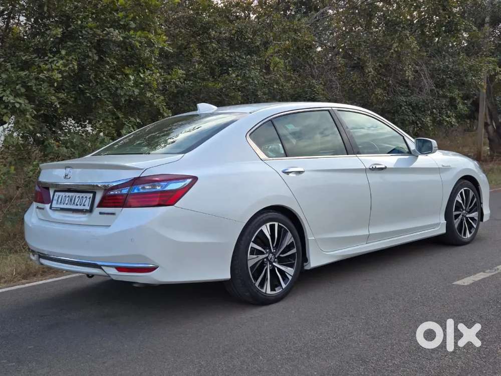 Honda Accord Hybrid Petrol With Electric (2017 Model)