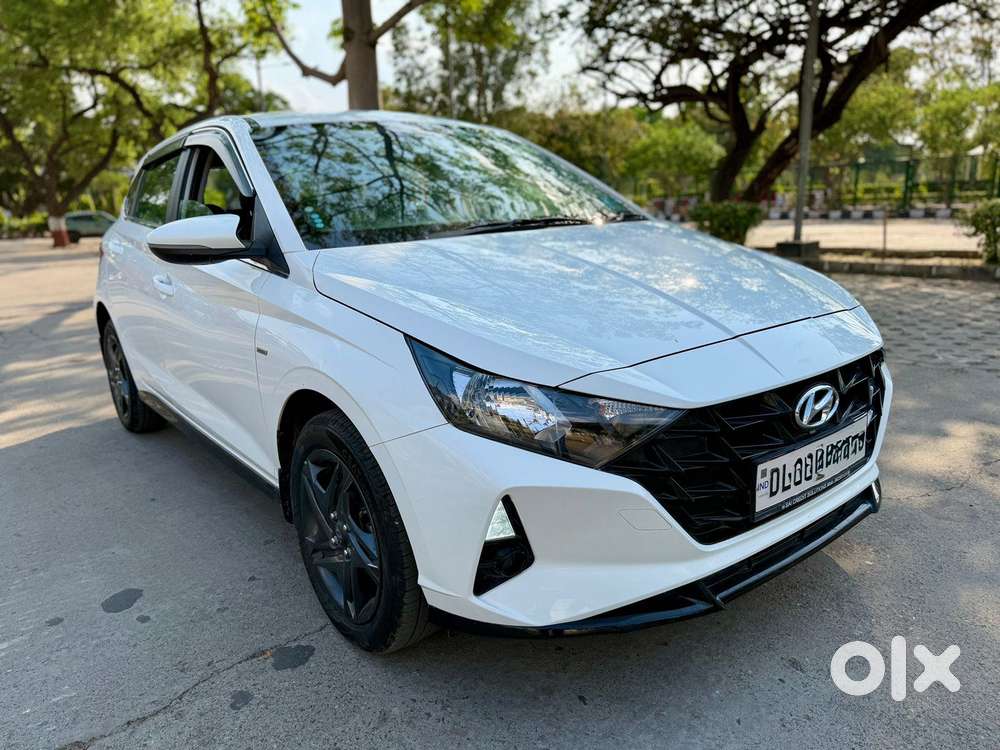 Hyundai I20 Sportz 1.4 At Vtvt, 2023, Petrol