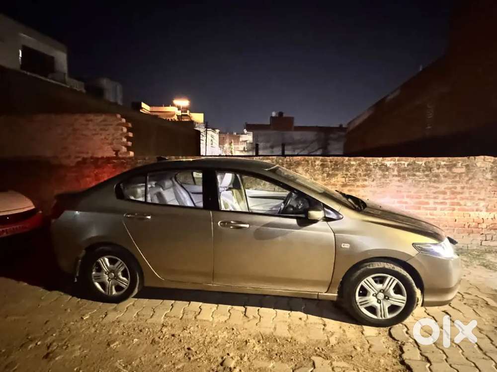 Honda City 2009 Cng & Hybrids 69000 Km Driven