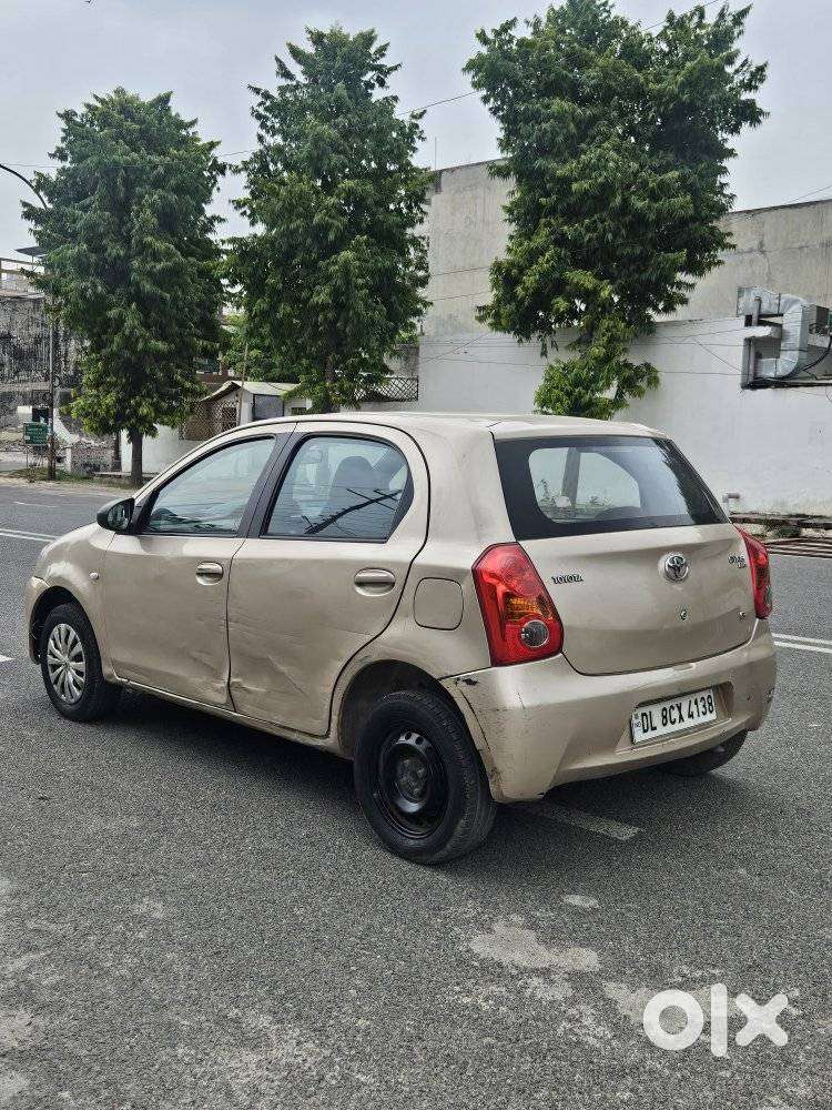 Toyota Etios Liva G, 2012, Petrol