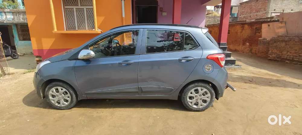 Hyundai Grand I10 2016 Diesel 70000 Km Driven