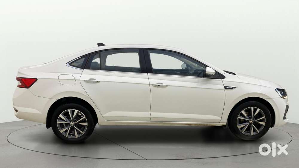 Skoda Slavia 1.0 Tsi Style At, 2022, Petrol