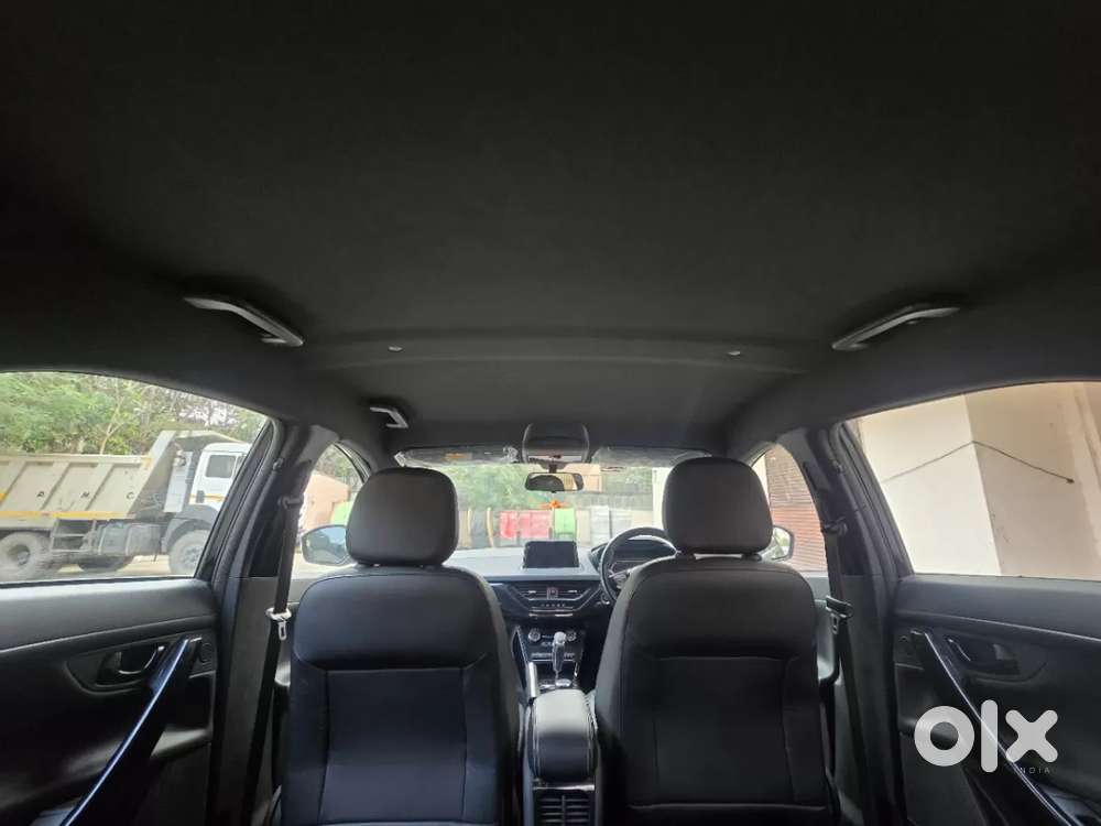 Tata Nexon 1.2 Revotron Xza Plus Hs Dark Edition, 2022, Petrol