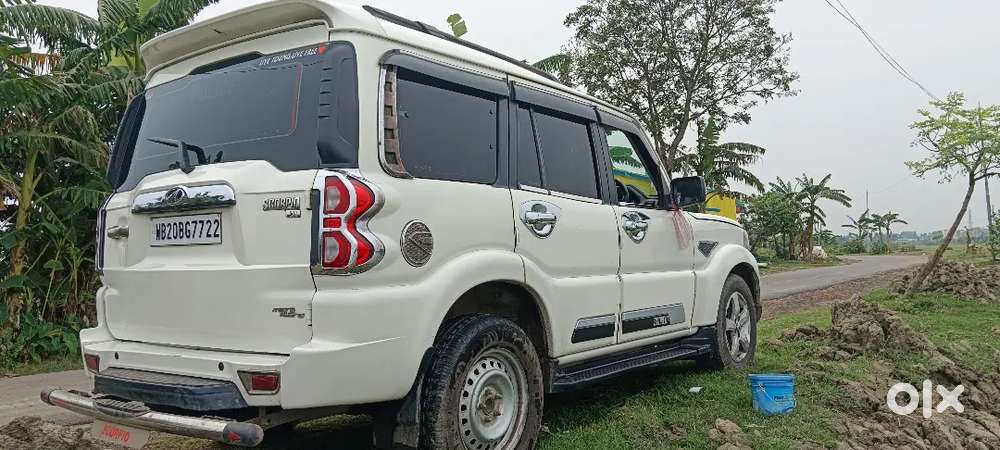 Scorpio S 11 Bs 6 Life Time Tax