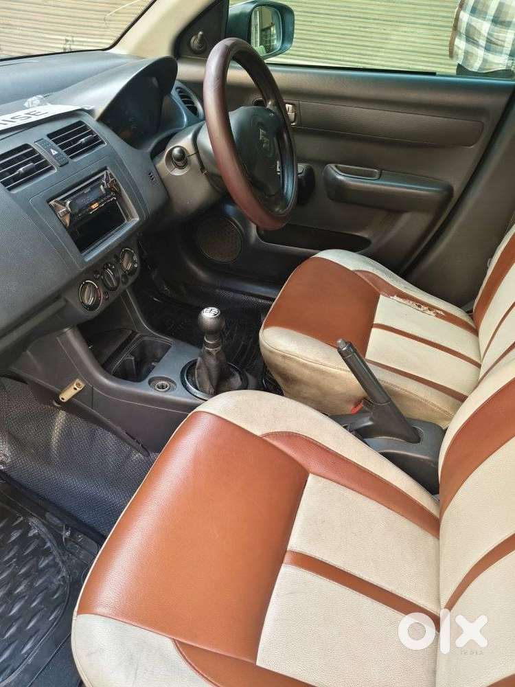 Maruti Suzuki Swift Dzire Tour Ldi, 2016, Diesel