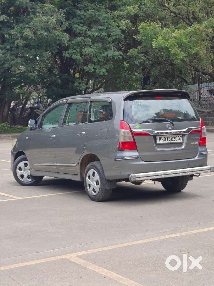 Toyota Innova 2.5 G (diesel) 8 Seater, 2014, Diesel