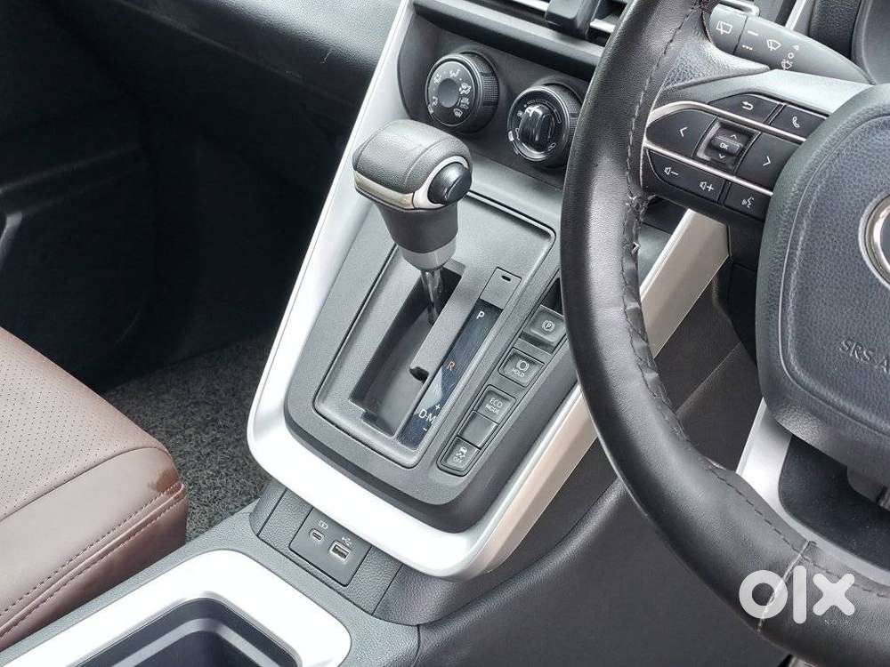 Toyota Innova Hycross 2.0 Gx 7 Str, 2024, Petrol