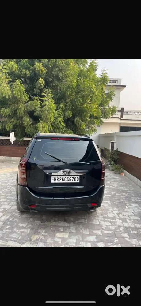 Mahindra Xuv500 2015 Diesel 110000 Km Driven
