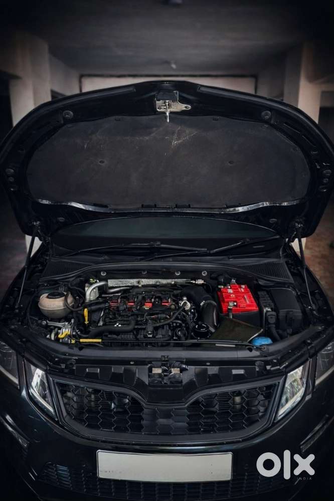 Skoda Octavia 2017 Vrs 230 Awd / Manual