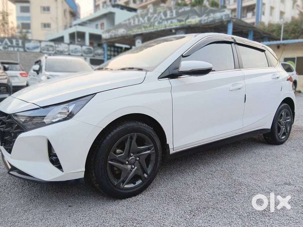 Hyundai I20 Sportz 1.2 Vtvt, 2023, Petrol