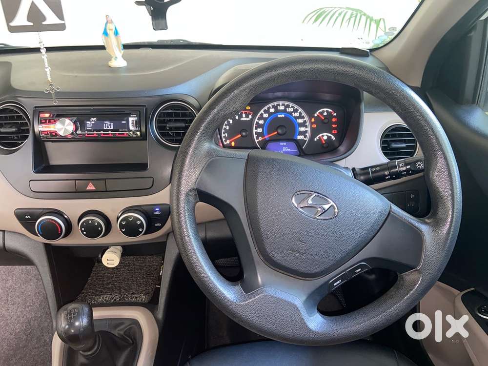 Good Condition I10 For Sale