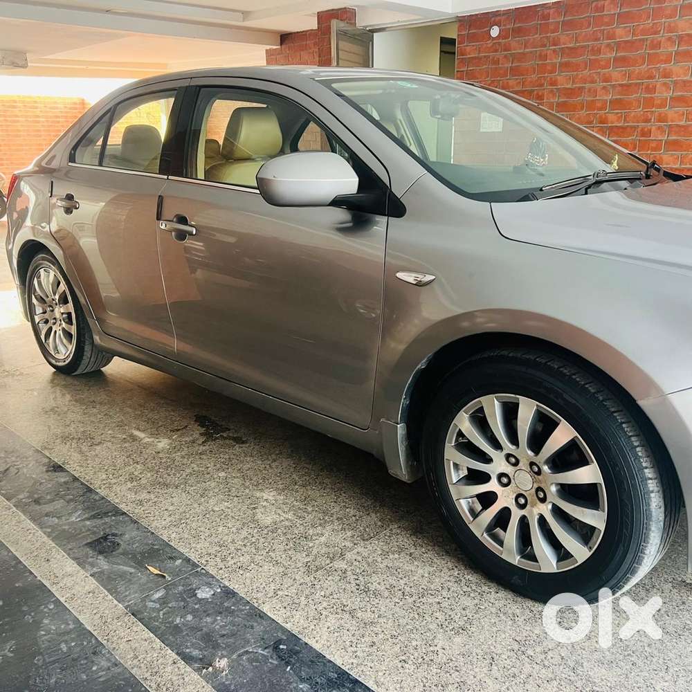 Maruti Suzuki Kizashi 2011