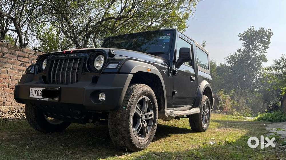 Mahindra Thar Petrol 2022