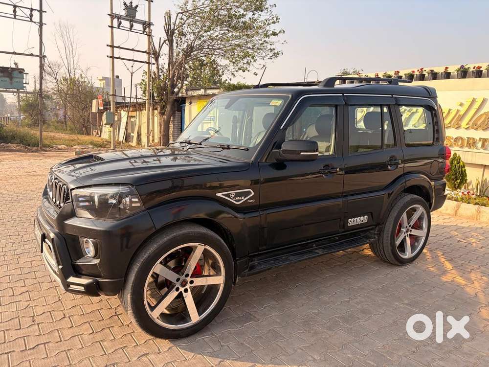 Mahindra Scorpio Classic 2.2 S 11 Mt 7 Str, 2022, Diesel