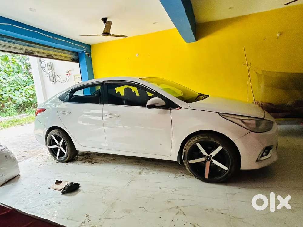 Hyundai Verna Diesel 1.6 2018 (october )