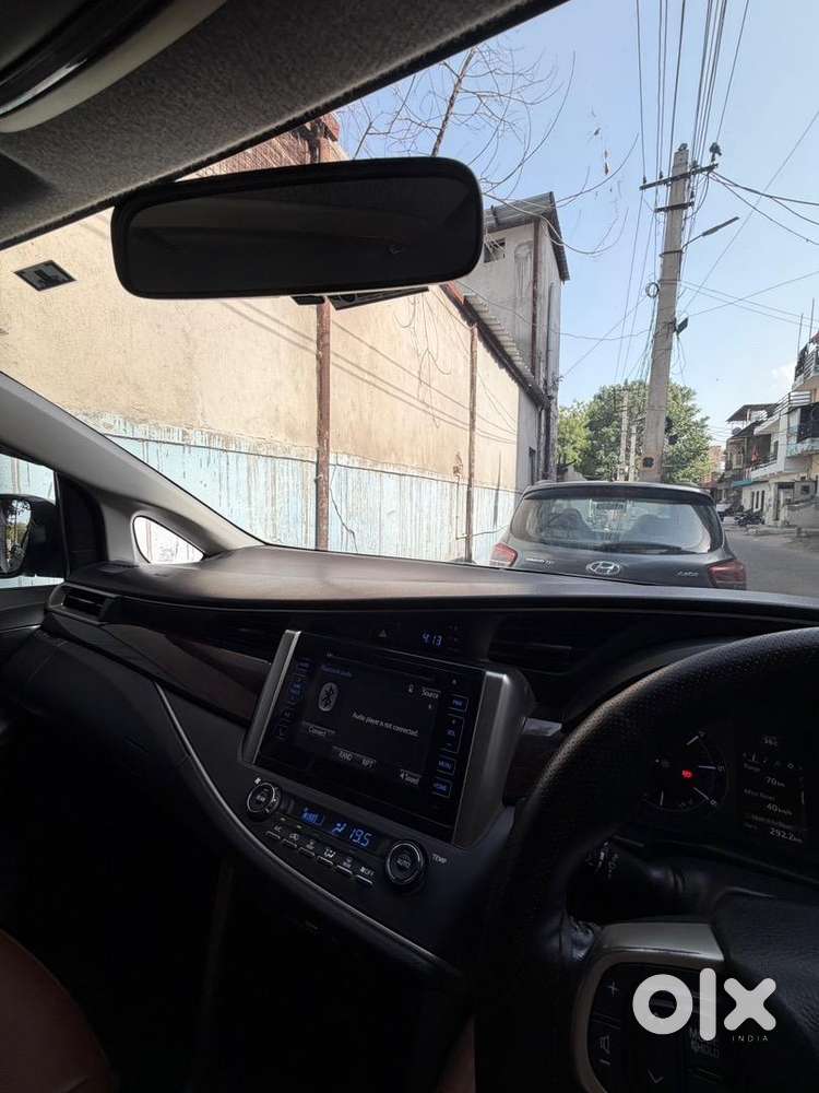 Toyota Innova Crysta Diesel Well Maintained