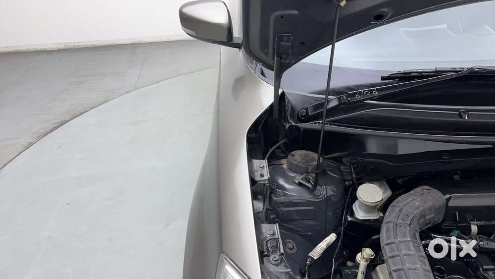 Maruti Suzuki Swift Vvt Vxi, 2021, Petrol