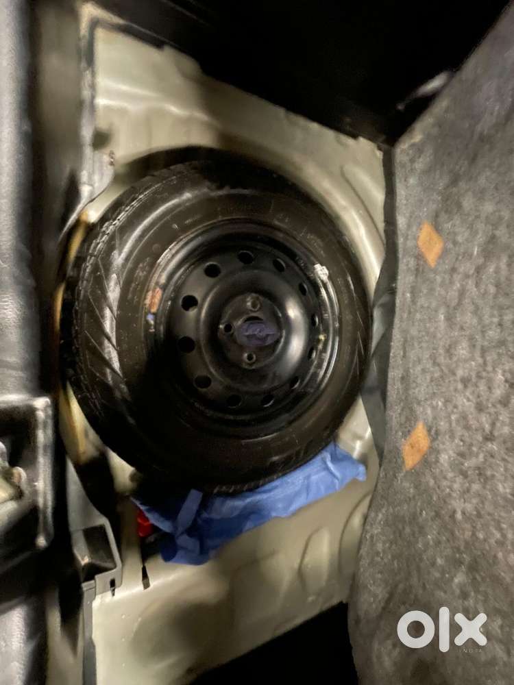 Maruti Suzuki Swift 2018 Amt Vxi, 2021, Petrol