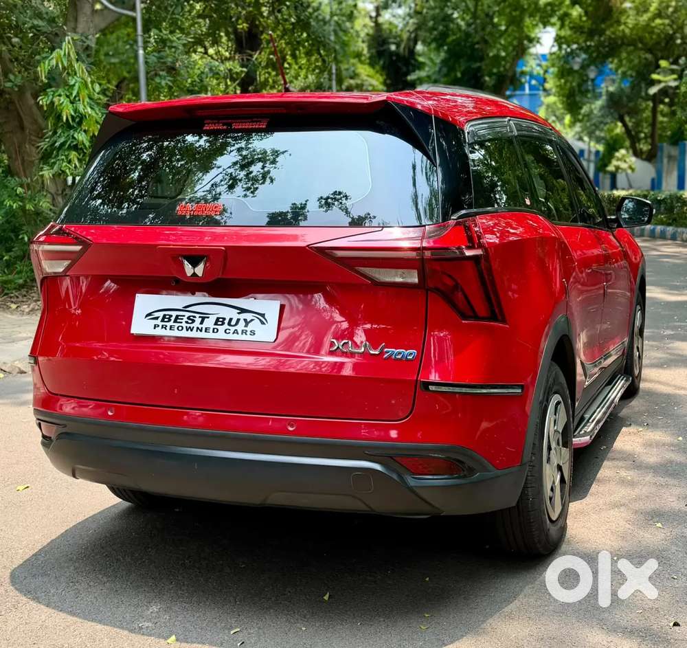 Mahindra Xuv700 2.0 Mx Petrol Mt 5 Str, 2023, Petrol