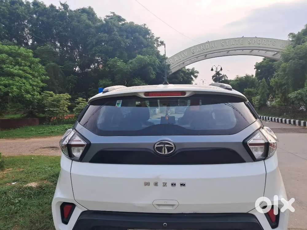 Tata Nexon 1.5 Diesel 30 Decmber 2020  1st Owner  75000 K.m. Dl Ragist