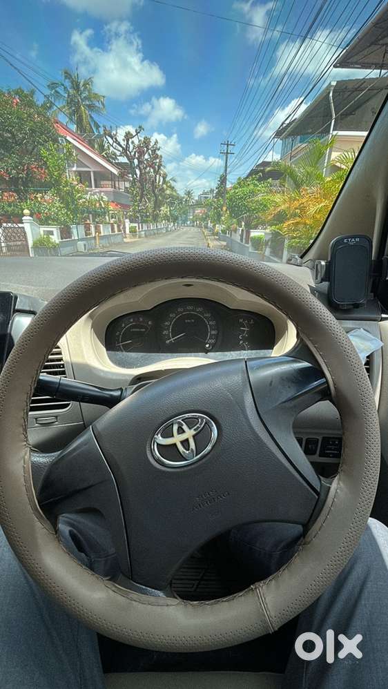 Toyota Innova