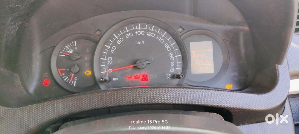 Maruti Suzuki Swift Lxi Option, 2017, Petrol