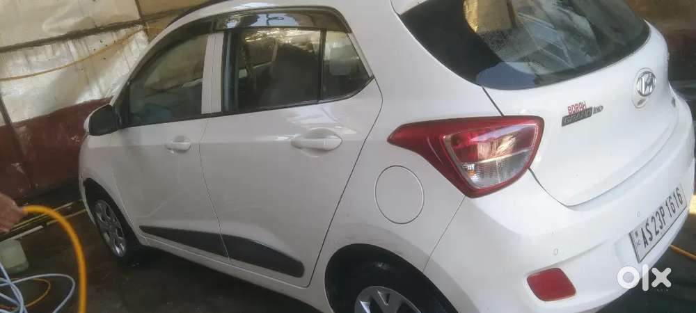 Hyundai I10 Sportz 2016 Petrol