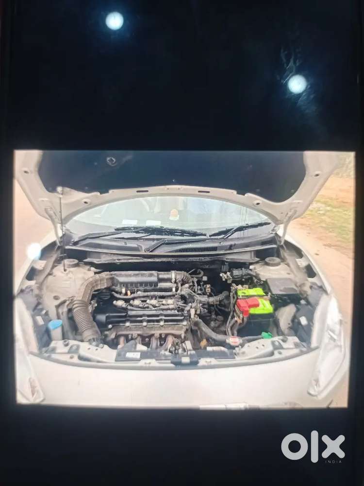 Maruti Suzuki Dzire 2018 Petrol 80210 Km Driven