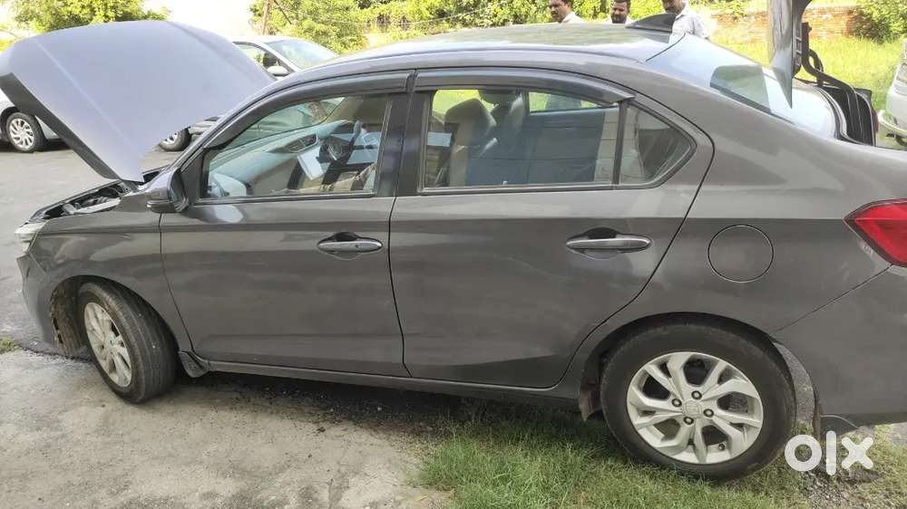 Honda Amaze 2018 Diesel Automatic Well Maintained