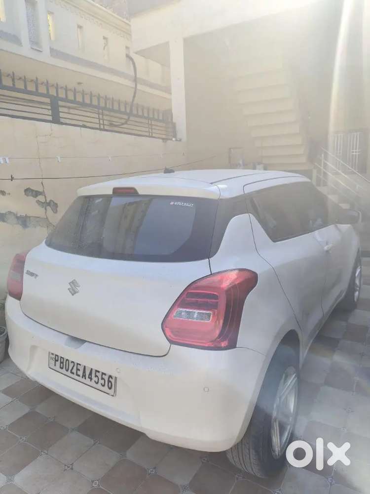 Showroom Condition E Swift