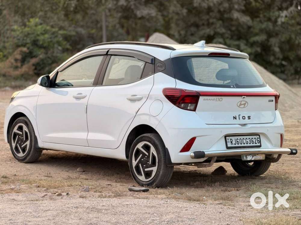 Hyundai Grand I10 Nios Sportz Dual Tone, 2025, Cng & Hybrids