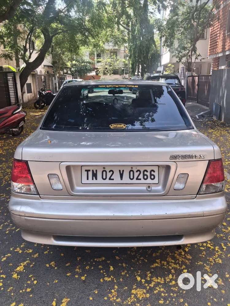 Maruti Suzuki Esteem 2005