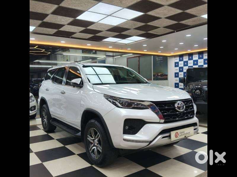 Toyota Fortuner 4x2 At 2.8 Diesel, 2024, Diesel