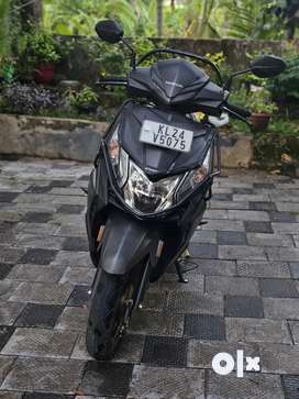 Olx dio online scooty