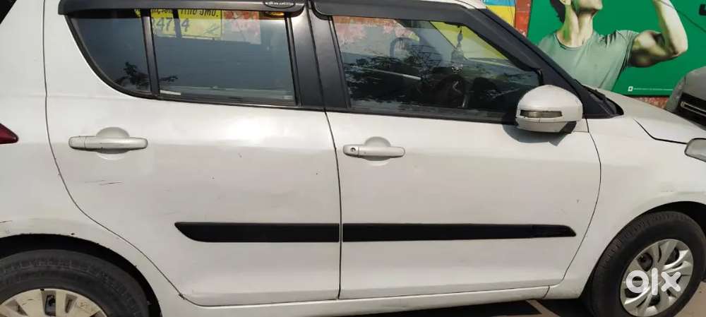 Maruti Suzuki Swift 2014 Petrol 175000 Km Driven