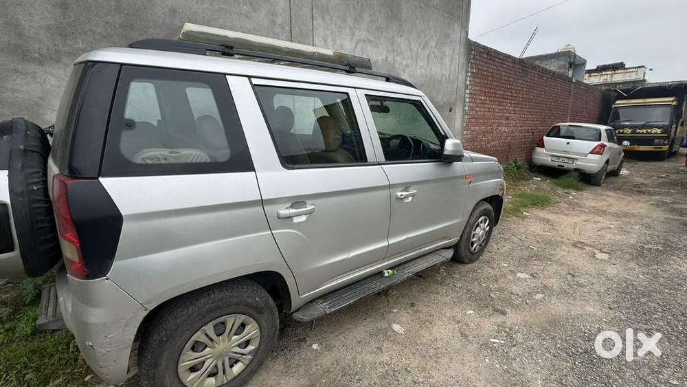 Mahindra Tuv 300 2016 Diesel Good Condition