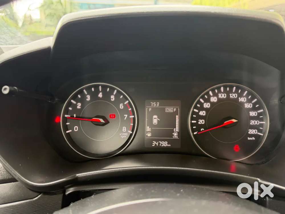 Swift Dzire Tour S Cng 2025