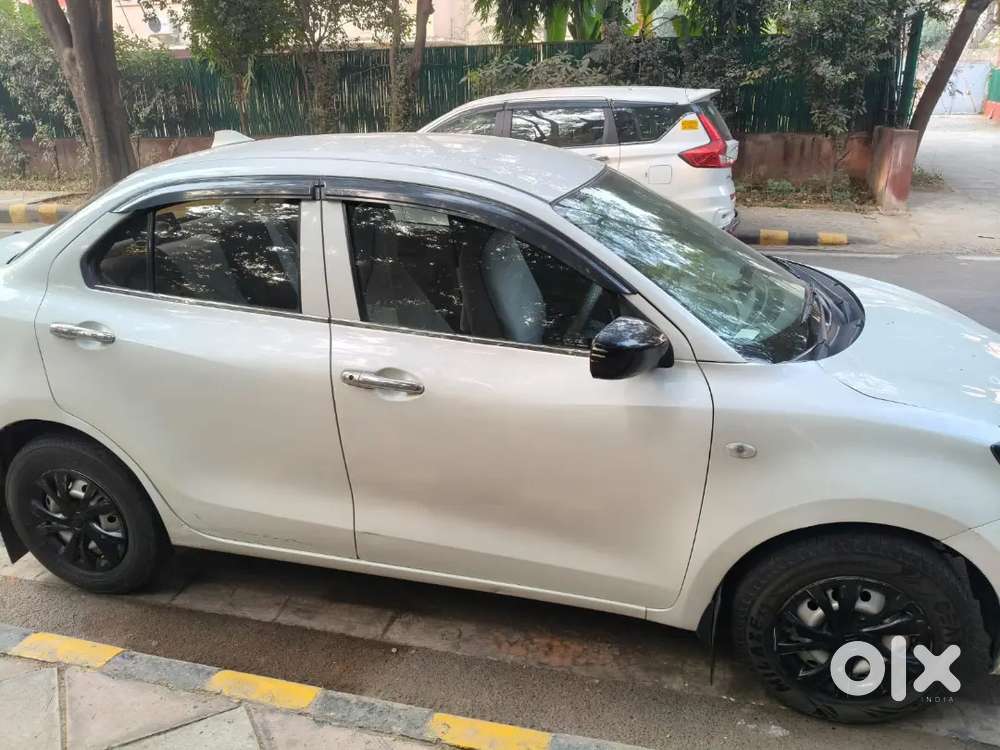 Maruti Suzuki Dzire 2019 Cng & Hybrids 70000 Km Driven