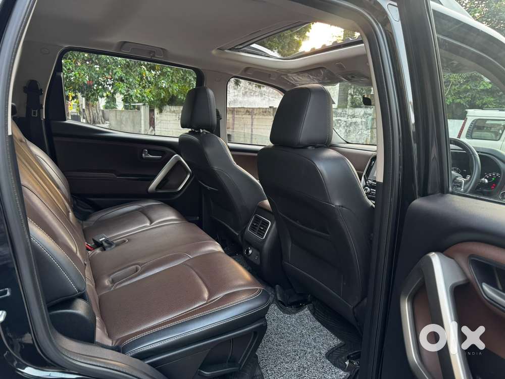 Mahindra Scorpio-n 2.2 Z8 L Diesel At 7 Str, 2024, Diesel